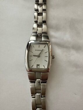 Fossil Vintage F2 ES-1053 Stainless Steel Ladies Watch
